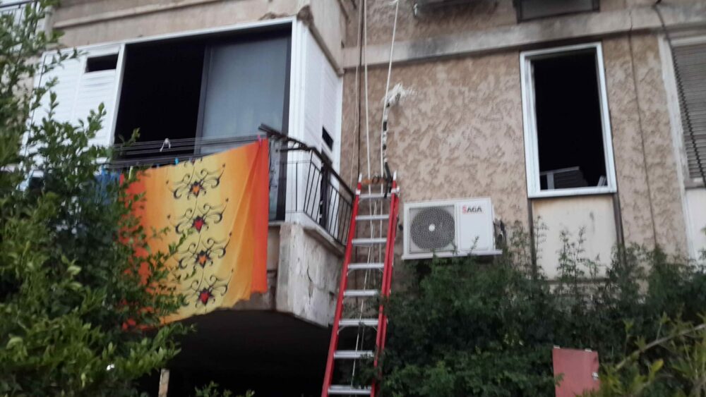 שריפה הטייסים חולון2