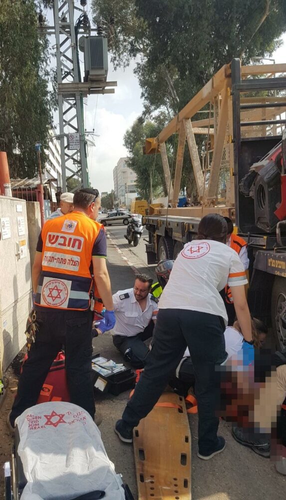 חובש מדא 2