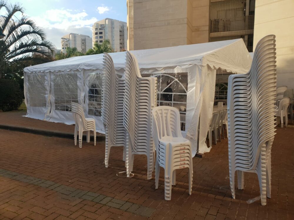 סוכות אבלים