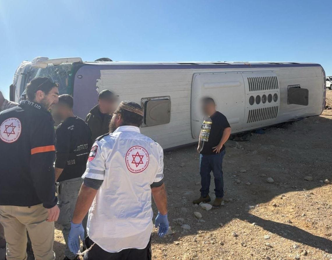 bus accident mizpe ramon1
