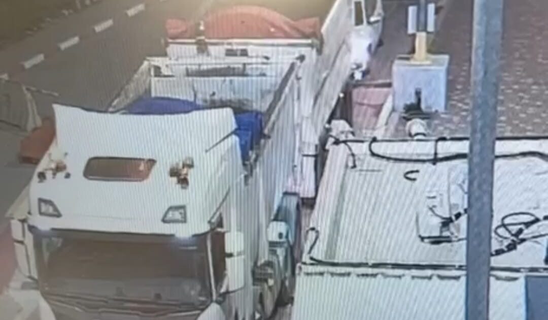 truck steal kiryat gat
