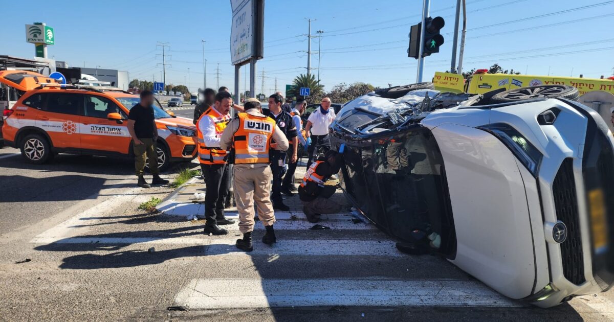 accident road 42