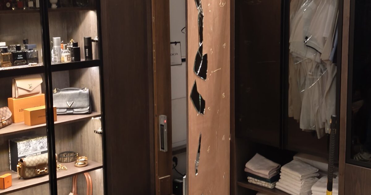 ide closet lahish