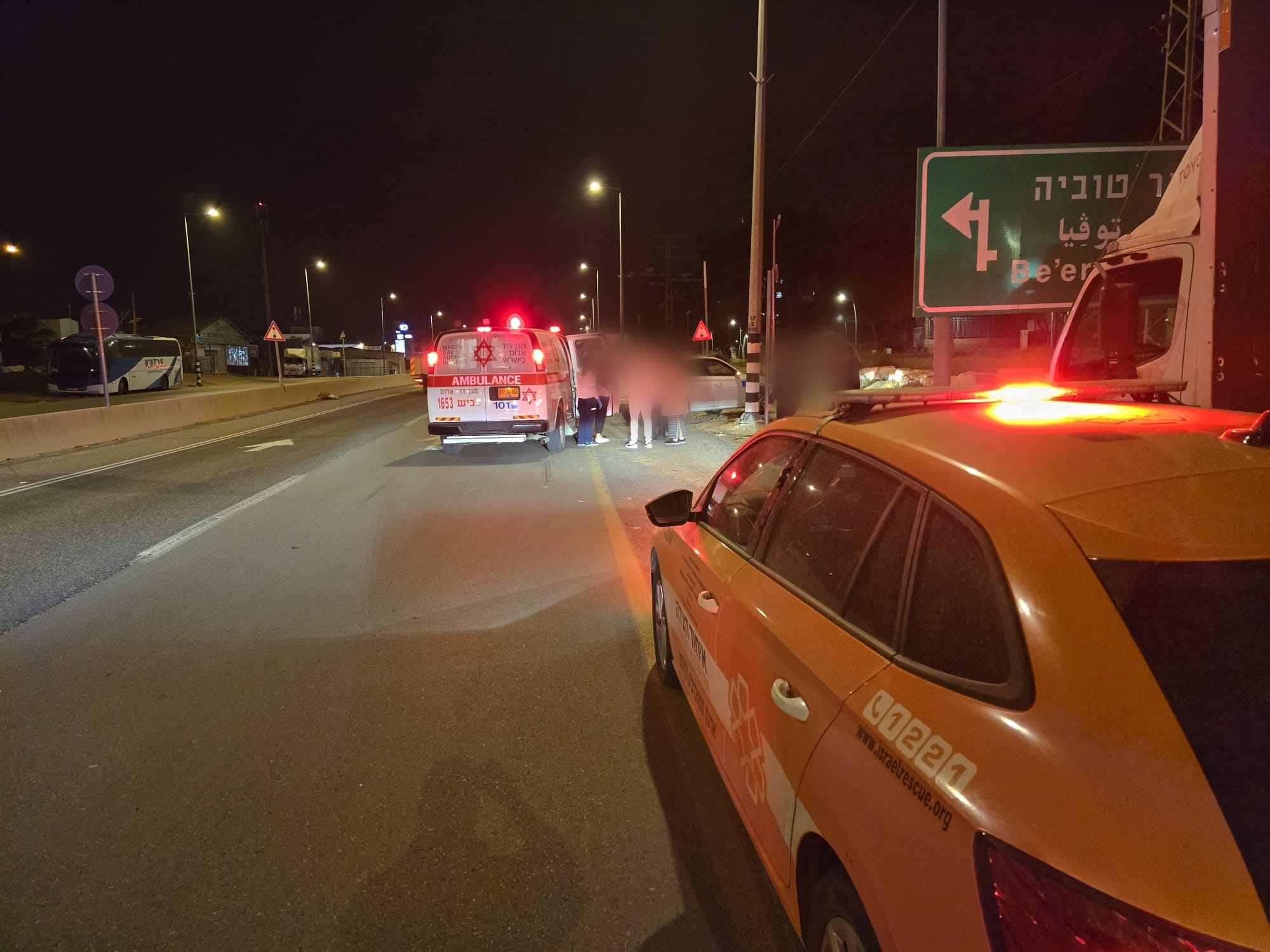 accident road 3 street walk