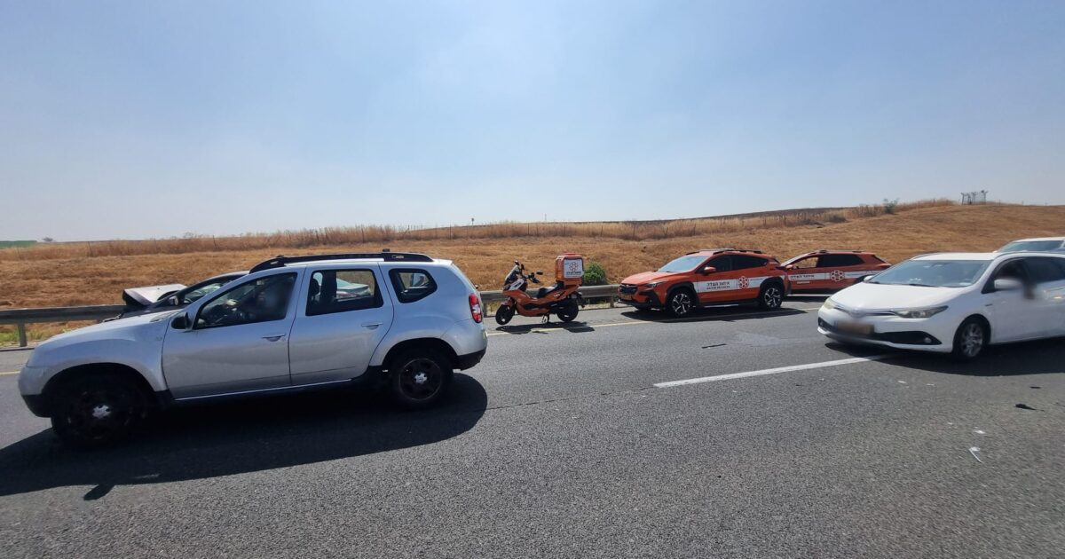 acccident kiryat gat road 6