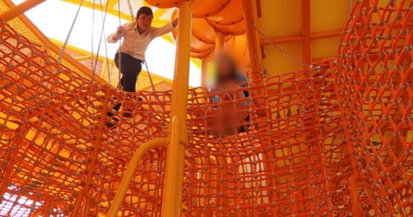 girl stuck ashkelon