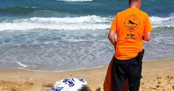 zaka ashkelon beach1