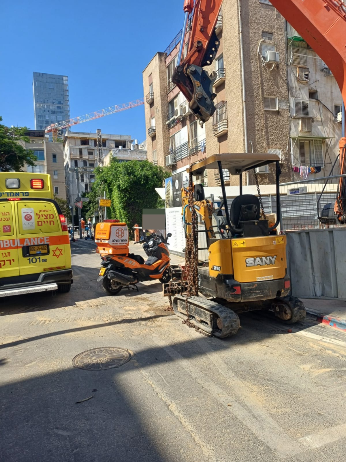tel aviv worker
