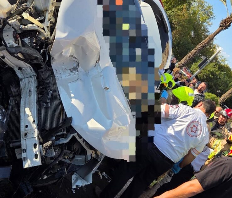 accident car holon