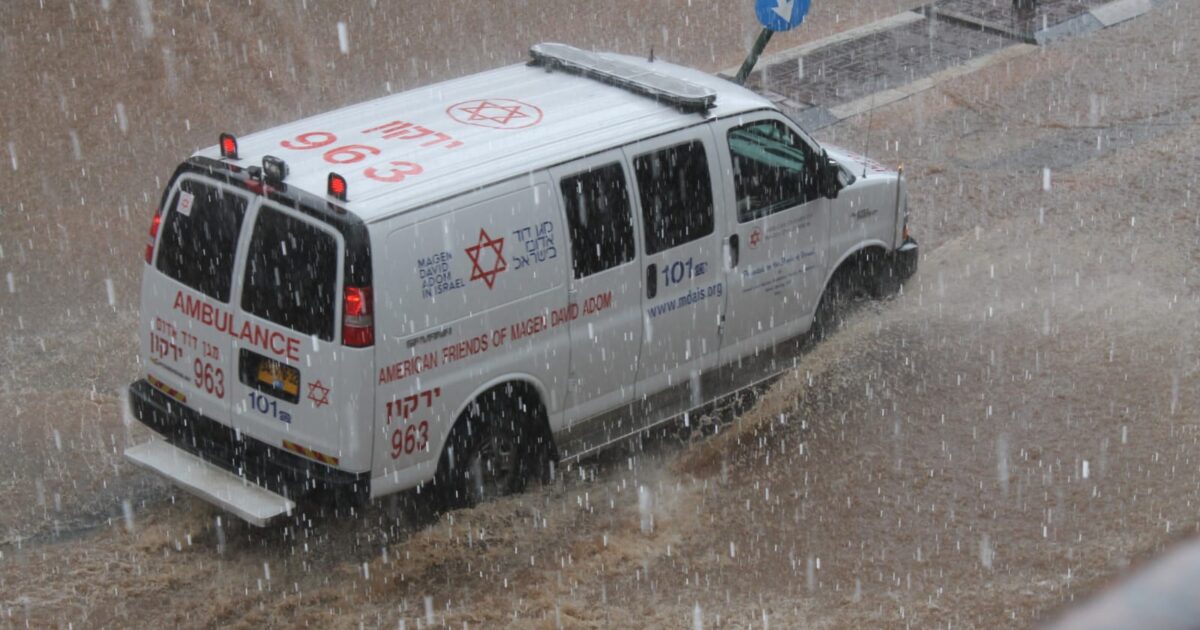 ambulan mada safe winter