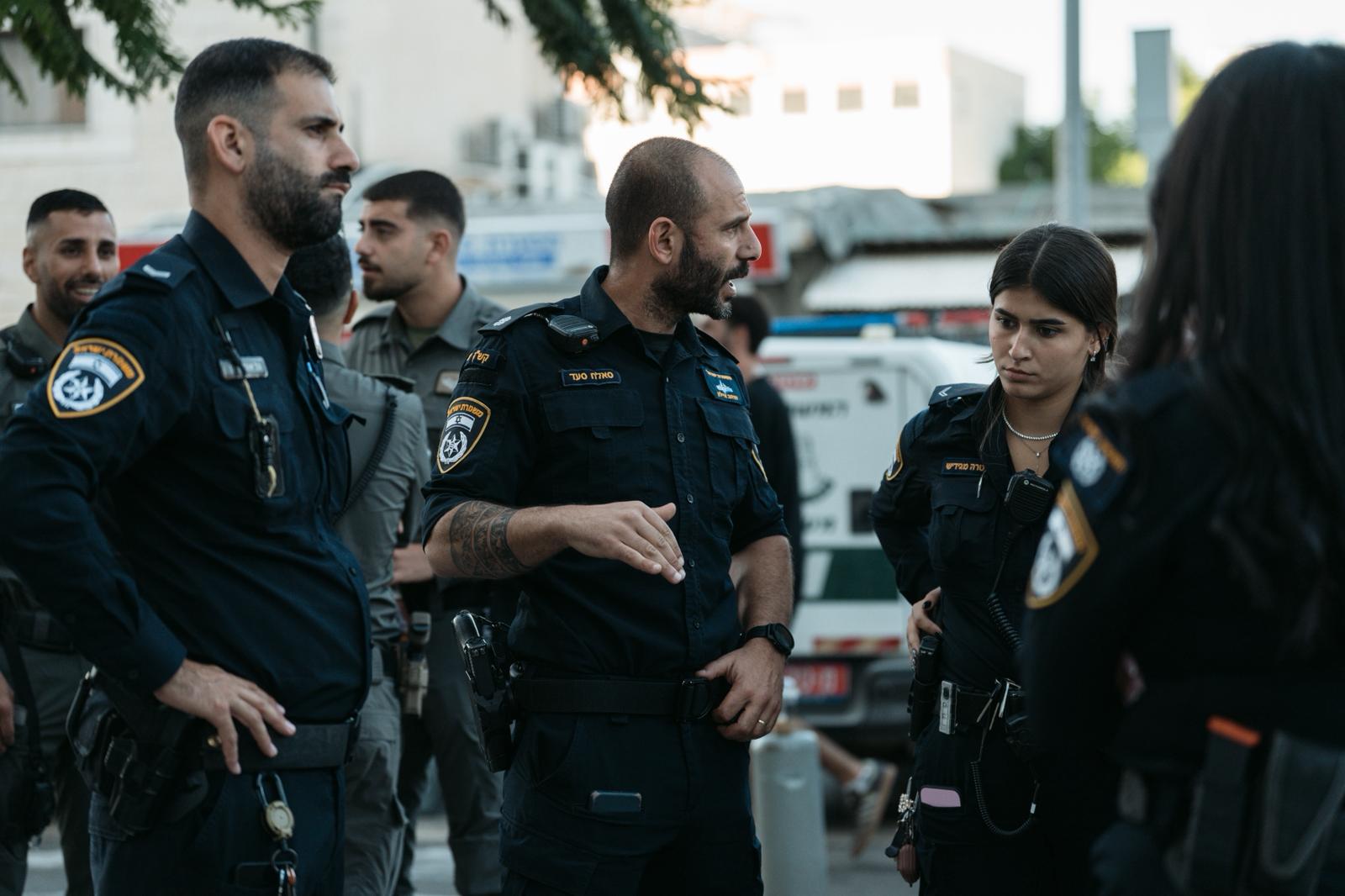 tlv police blomfieled