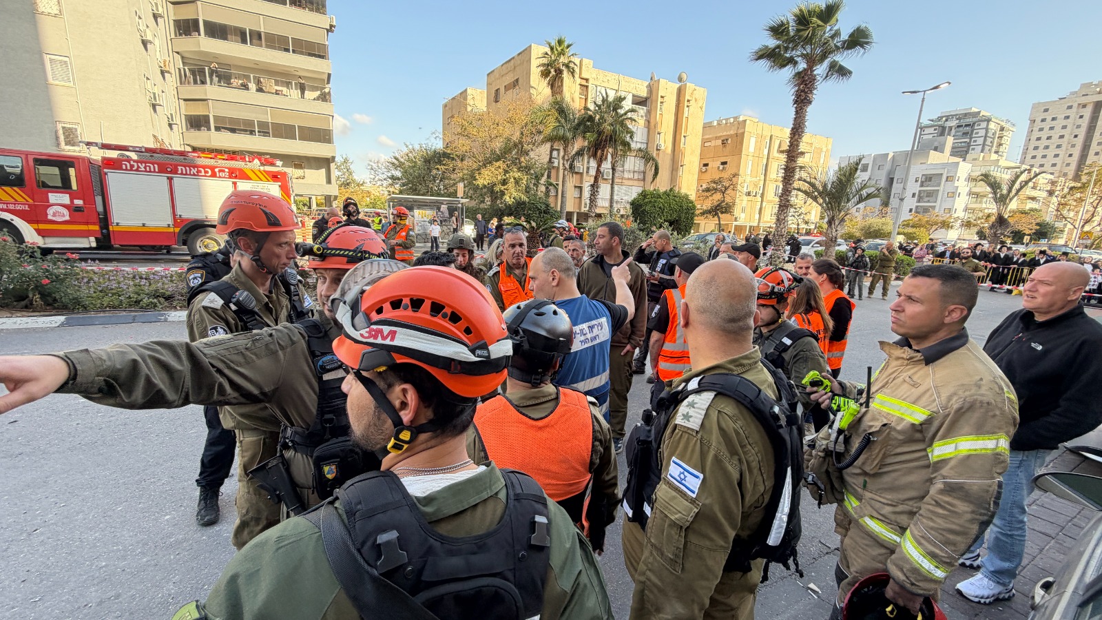 bat yam fell boom
