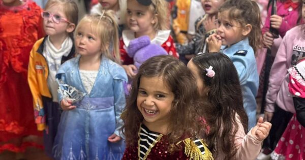 purim miklat bat yam