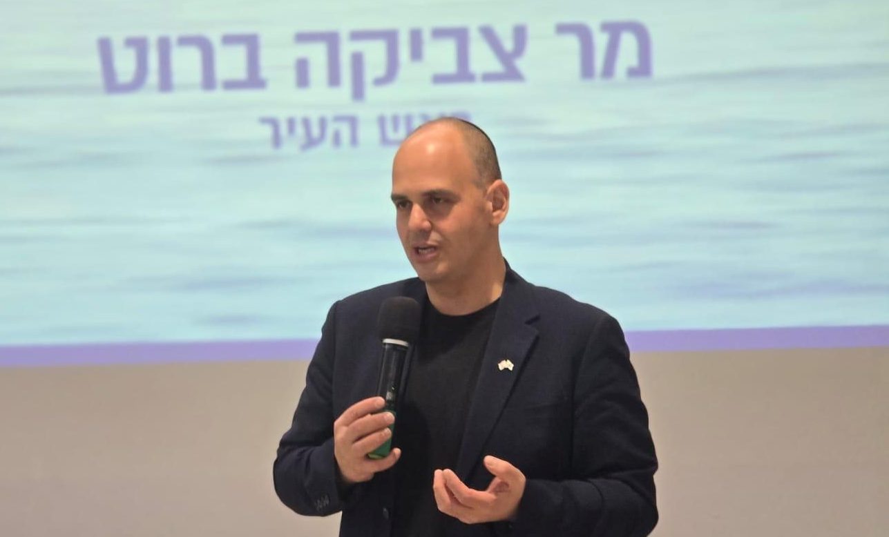 zvika brot