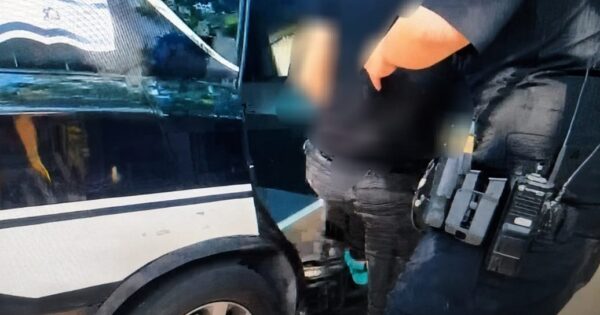 arrest bat yam eligal worker