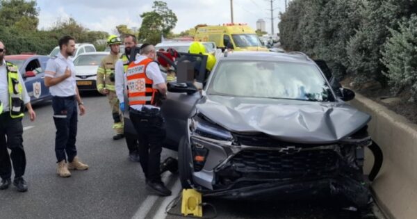accident road 4 mesobim