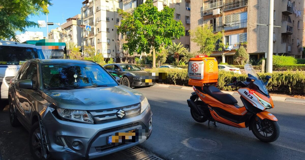 holon hit woman bus