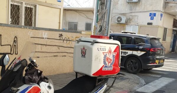 zaka tlv woman 59