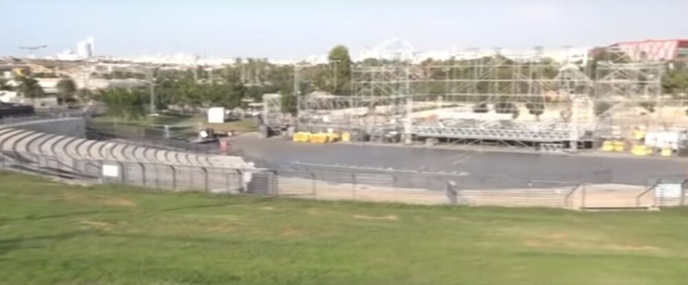 צילום: תכנית חיסכון. אמפי לייב ראשון שבמרכז המכרז