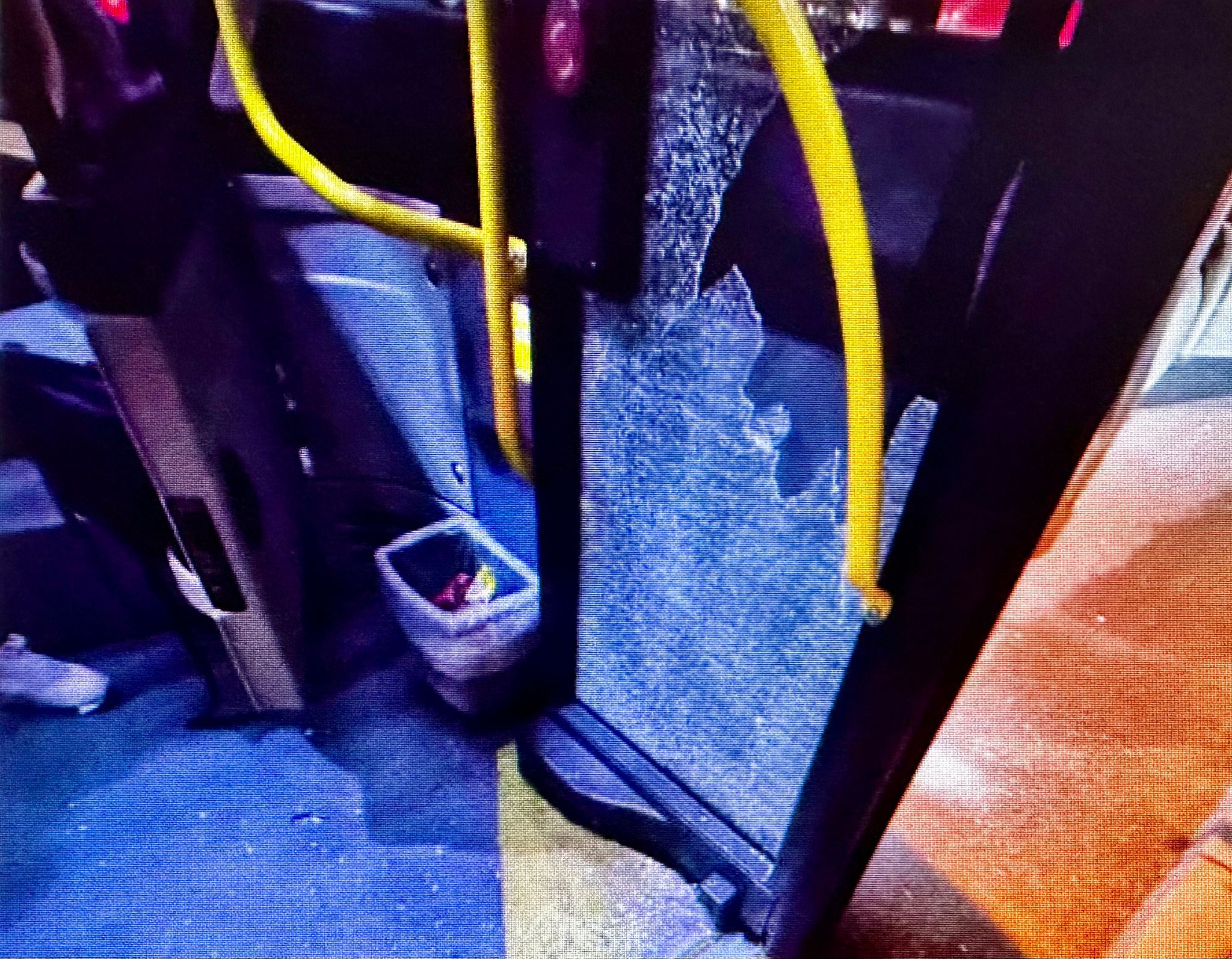 attack bus driver jerus cigaret