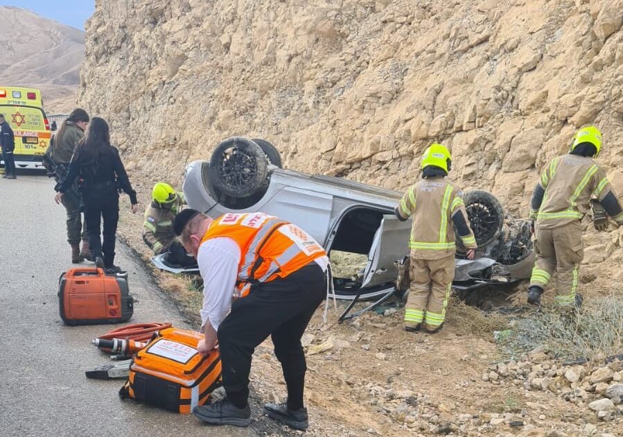 car accident zomet zohar