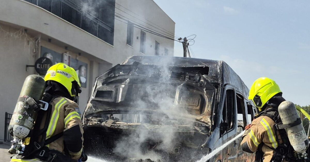 burn bus kfar kara