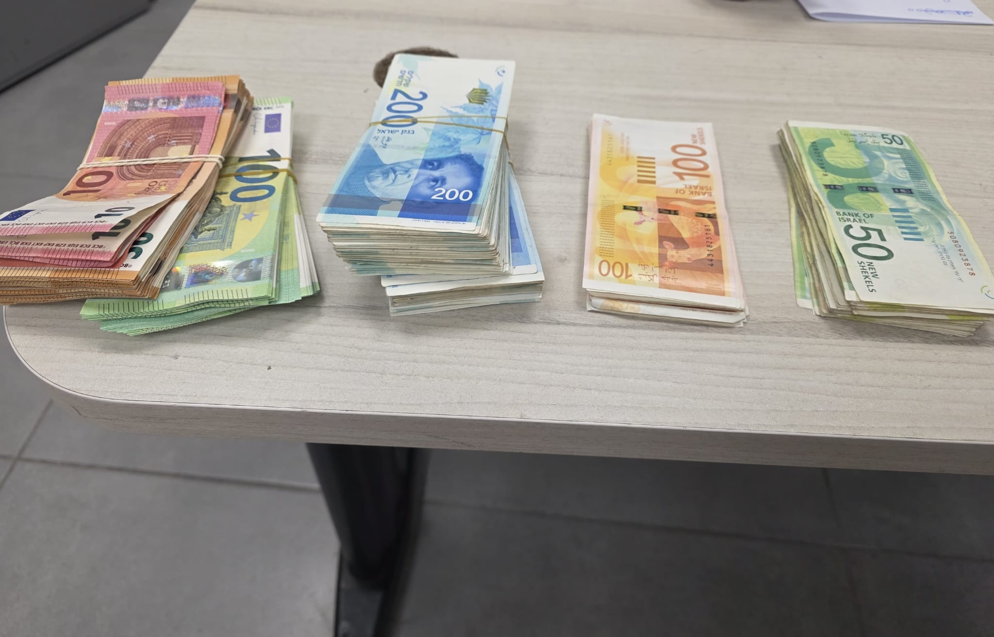 stolen money hadera
