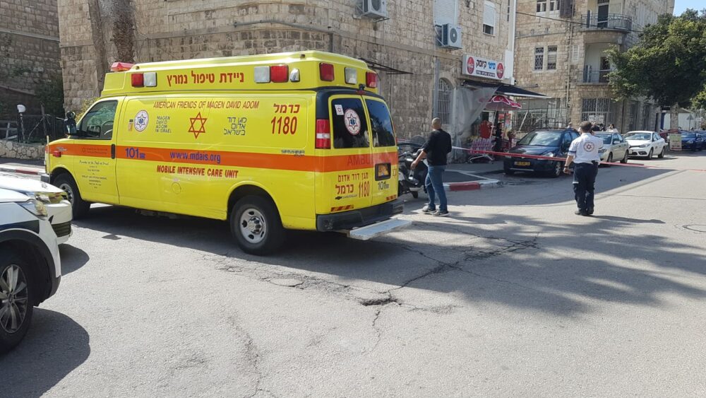 זירת ניסיון החיסול ברחוב יפו. צילום: תיעוד מבצעי מד"א