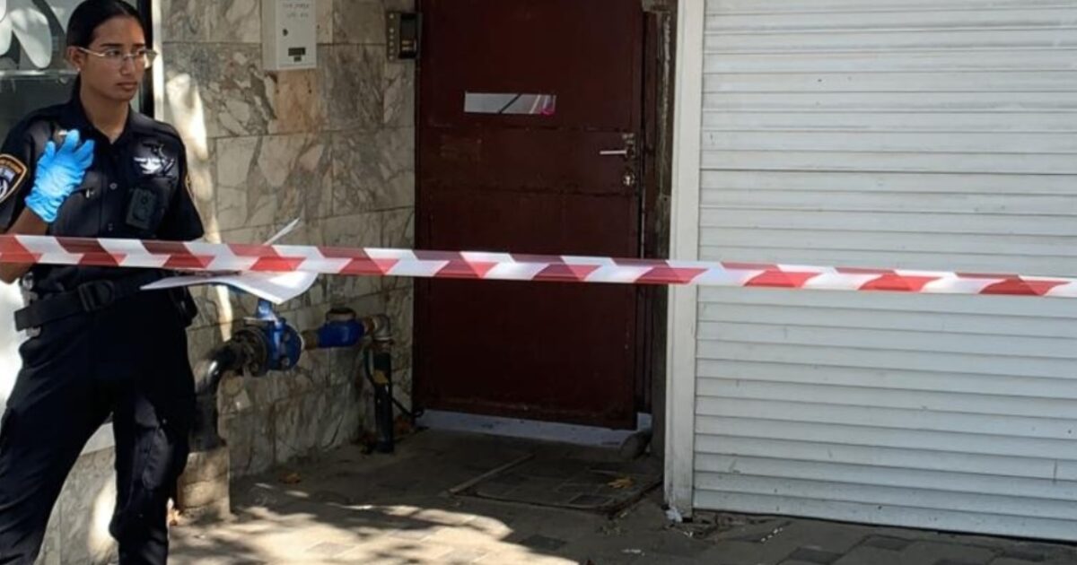 "תאונת עבודה,קטלנית עבור הפרוץ לדירה בנביאים חיפה. צילום: דוברות המשטרה