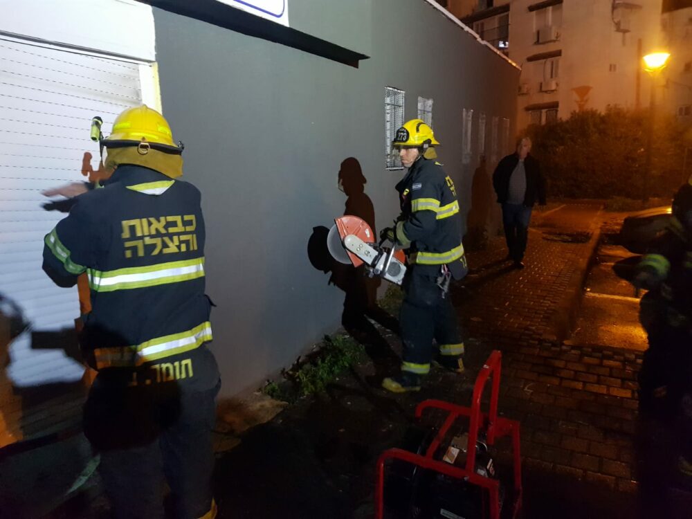 שבעה צוותי כיבוי פעלו במקום. צילום: דוברות כיבוי חוף