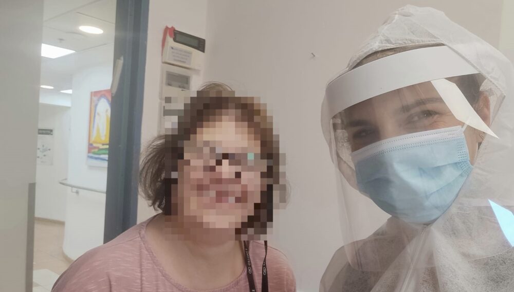 פעילות בתקופת ההסגר בהוסטל טשרניחובסקי. קרדיט-אקים חיפה