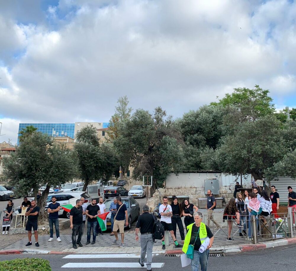 הפגנה בכיכר הנביאים. צילום פרטי