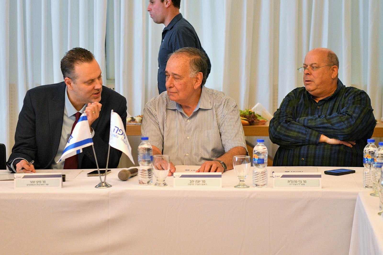 השר מיקי זוהר וראש עיריית חיפה יונה יהב