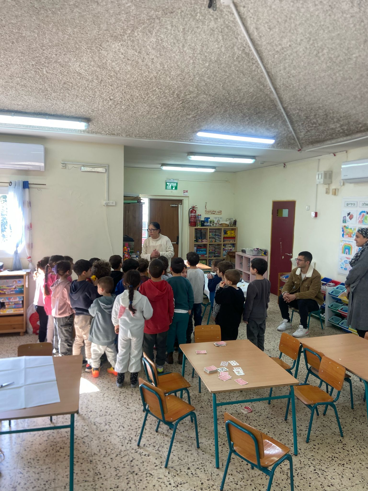 תלמידי בתי ספר וגני ילדים בחיפה השתתפו הבוקר בתרגיל פינוי מוסדות חינוך בשעת חירום