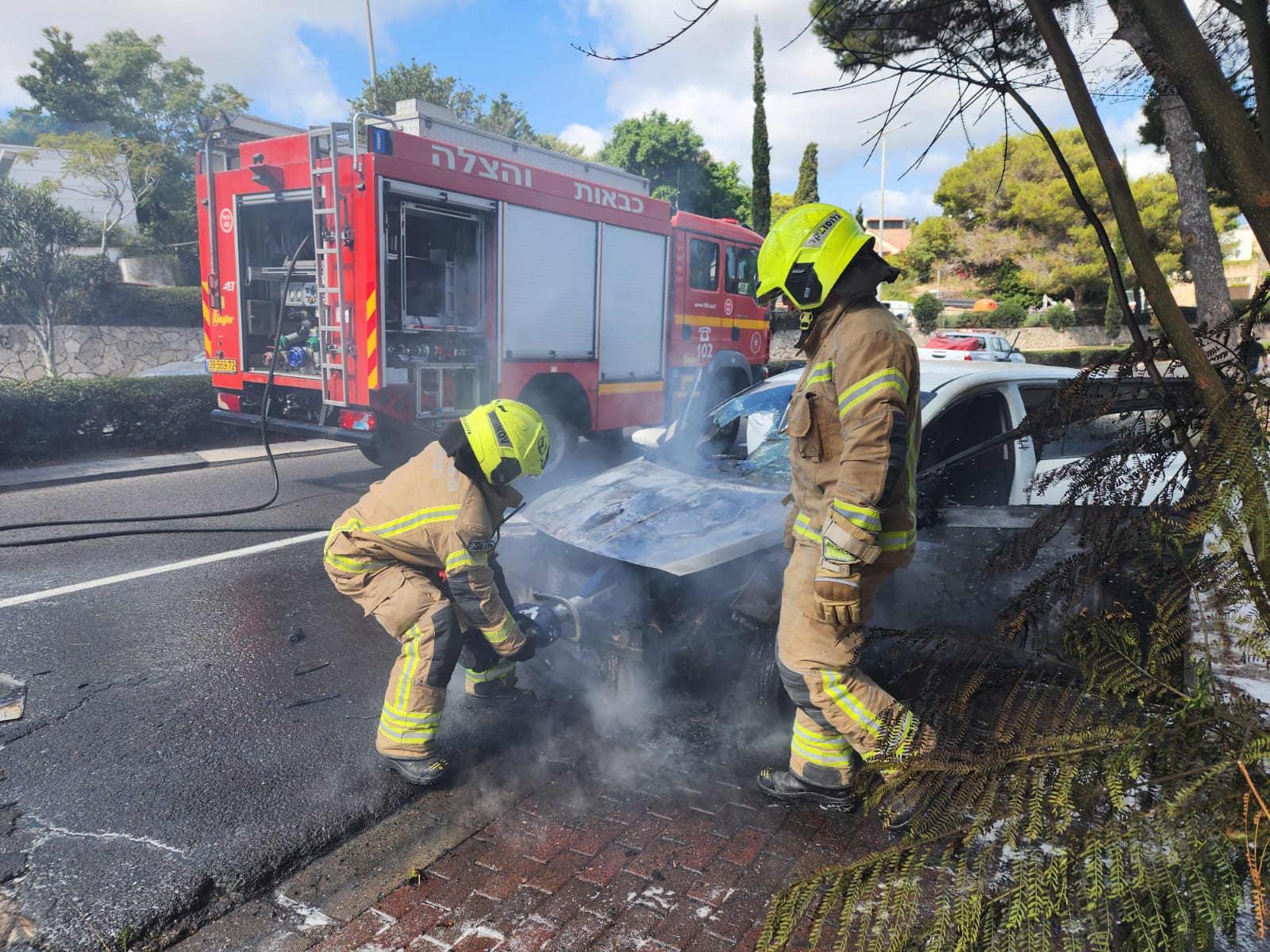 burn car haifa aba hoshi