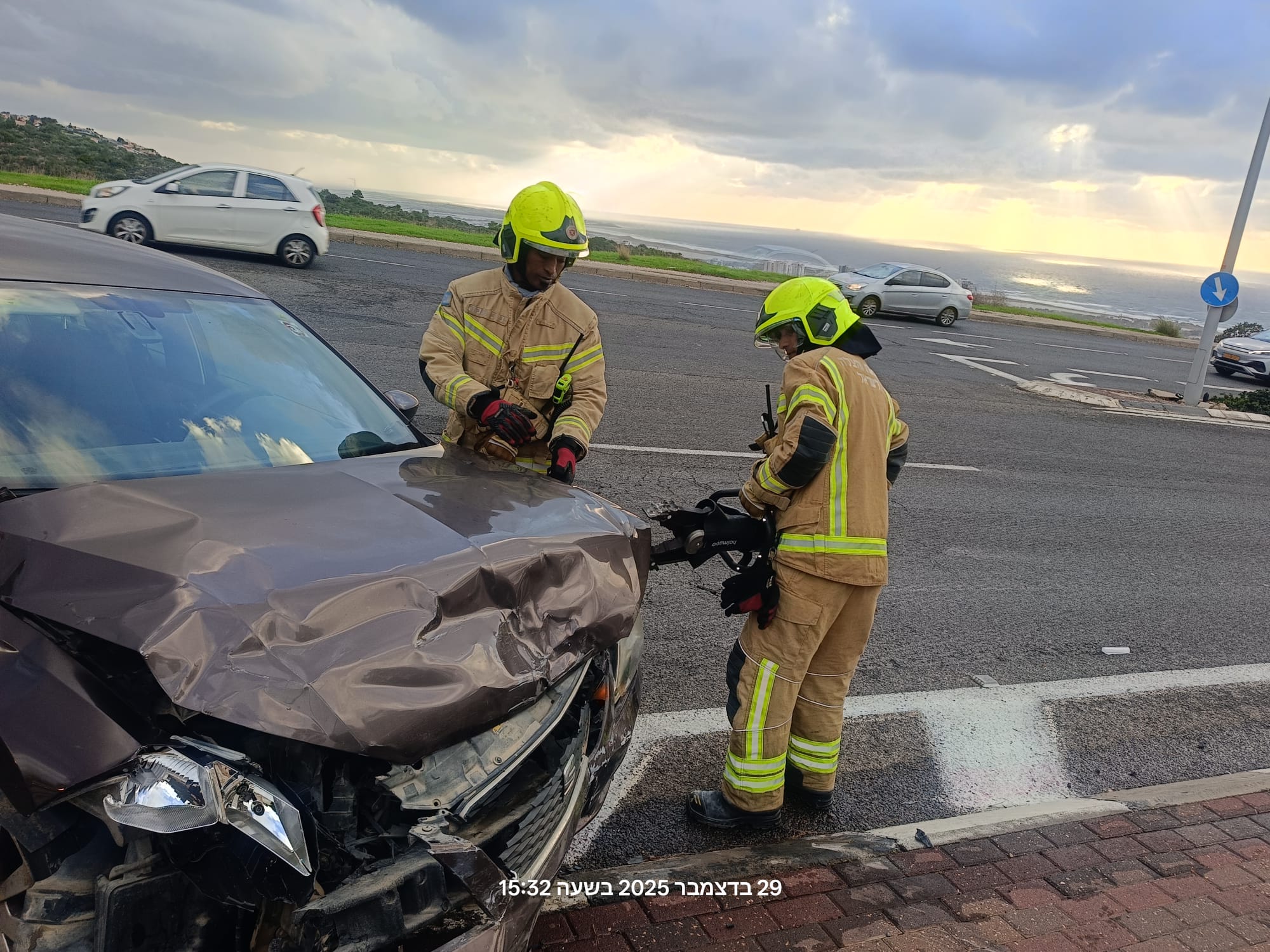 car accudent haifa  and babay
