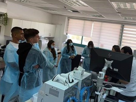 siur clalait lab nesher main