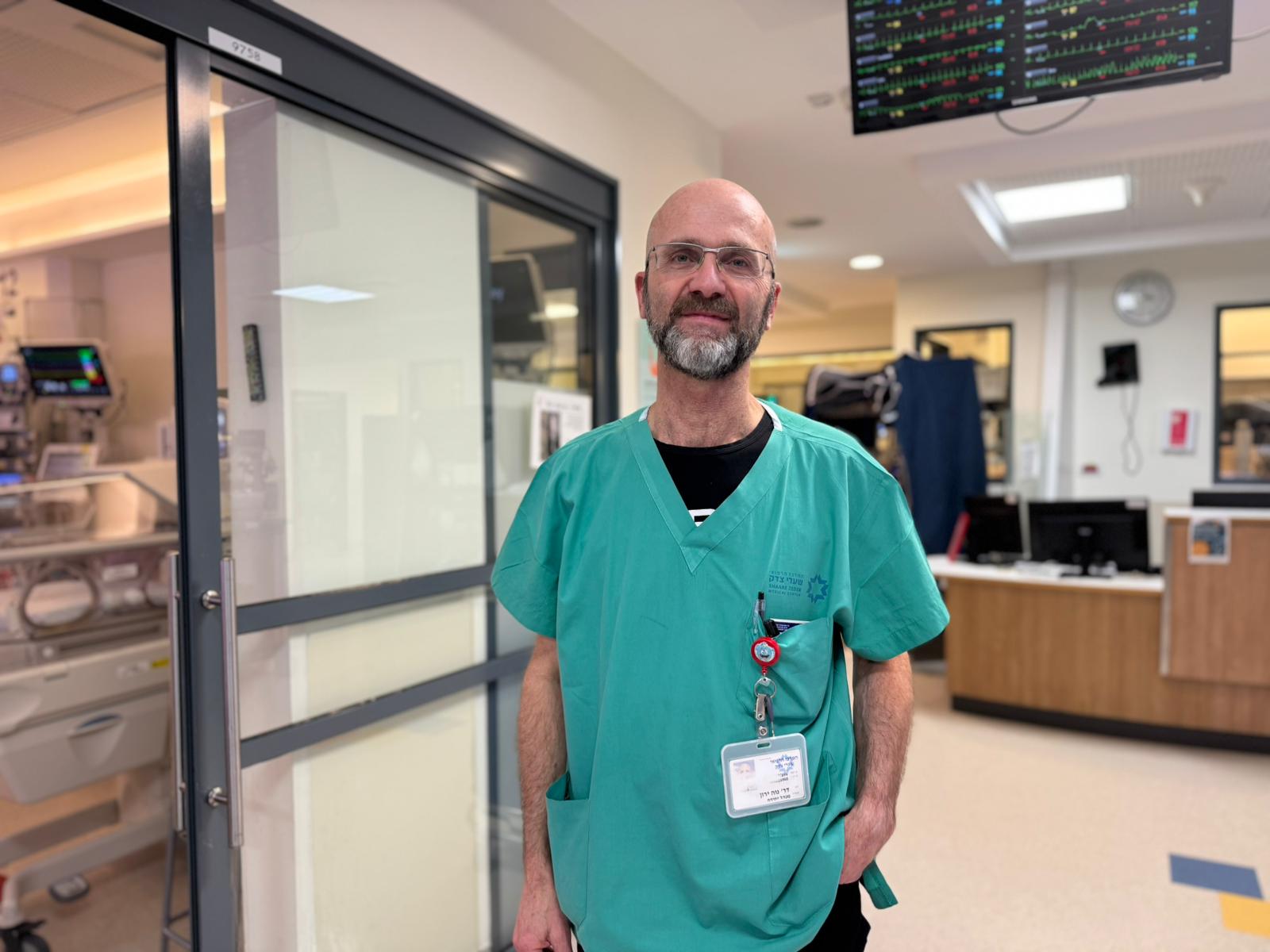 dr yaron naave