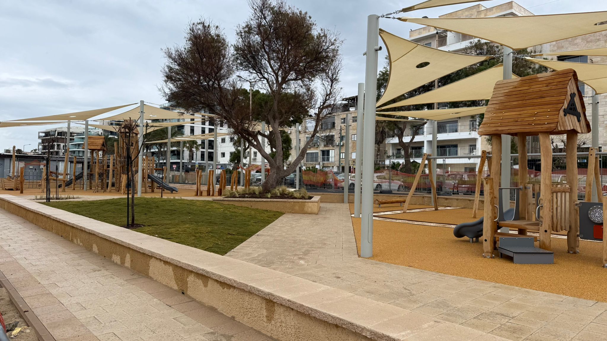 gan hashayetet haifa