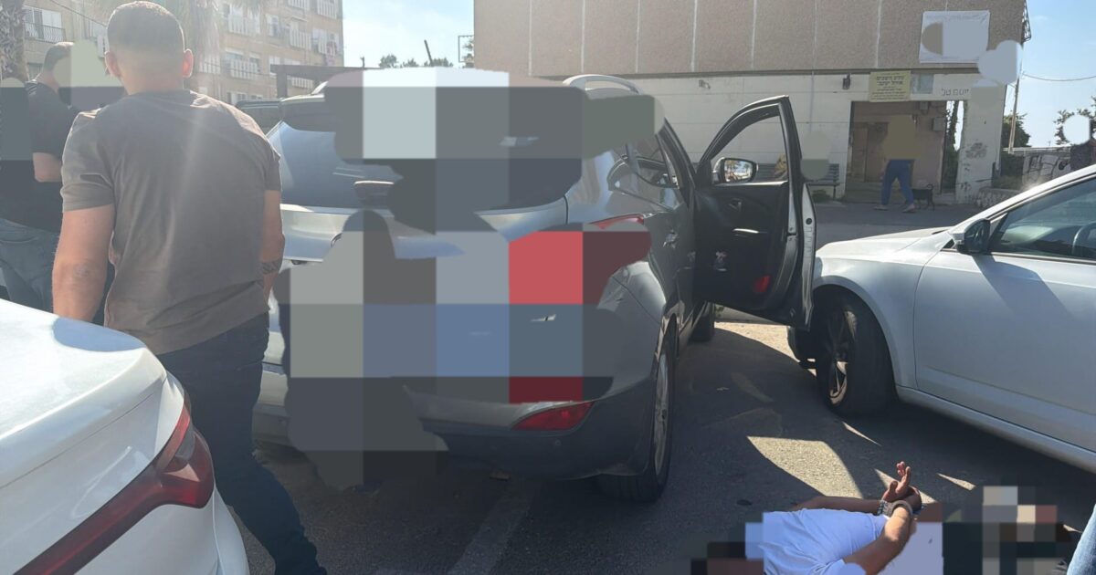 arrest thife old lady kiryat yam