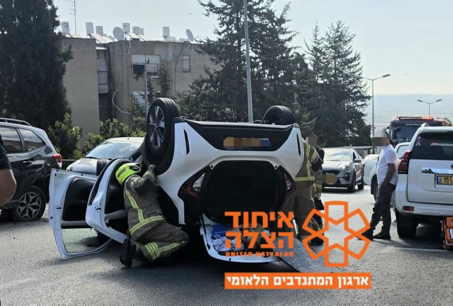 haifa accident street walk 20