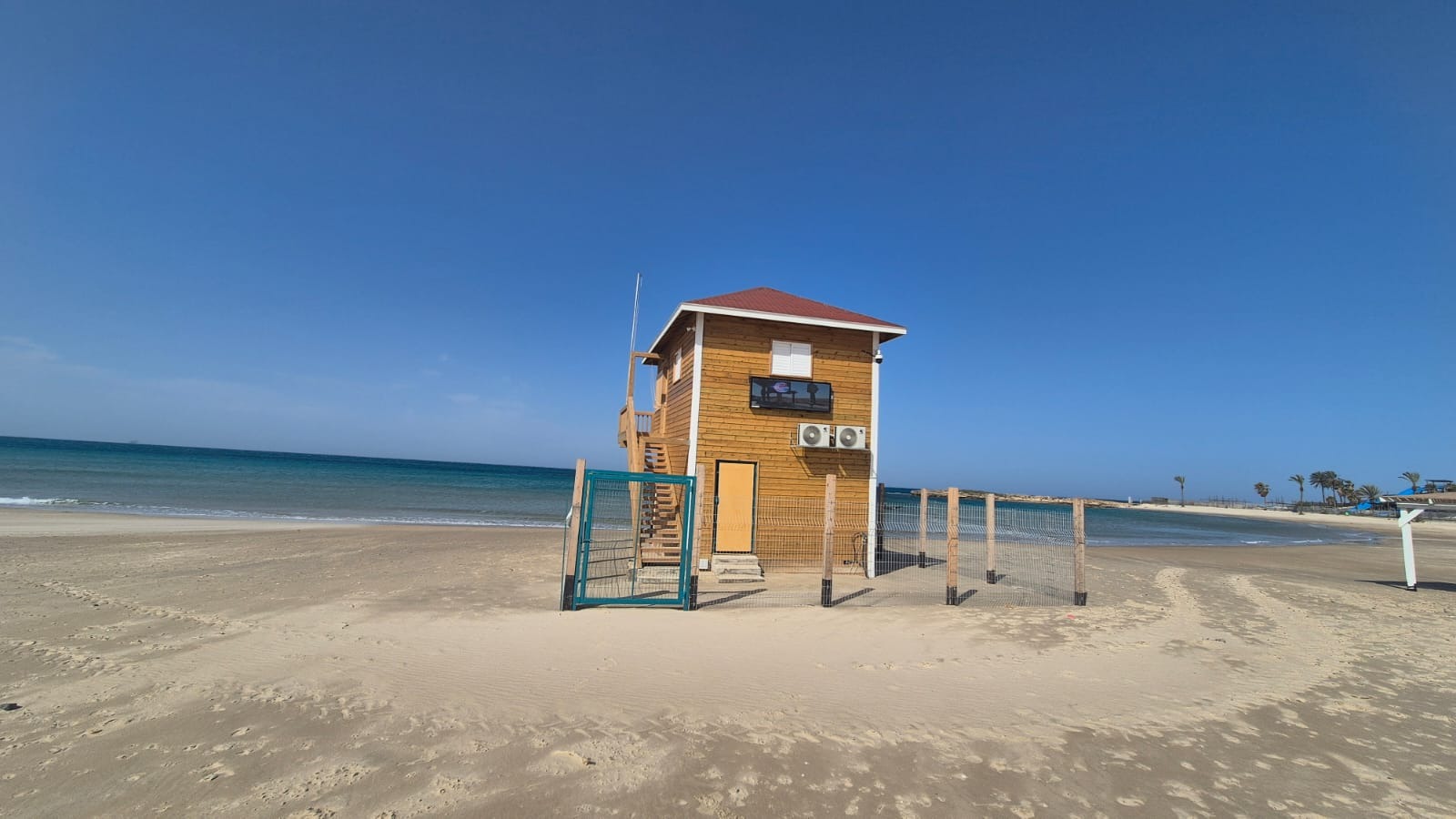of hacarmel beach 33