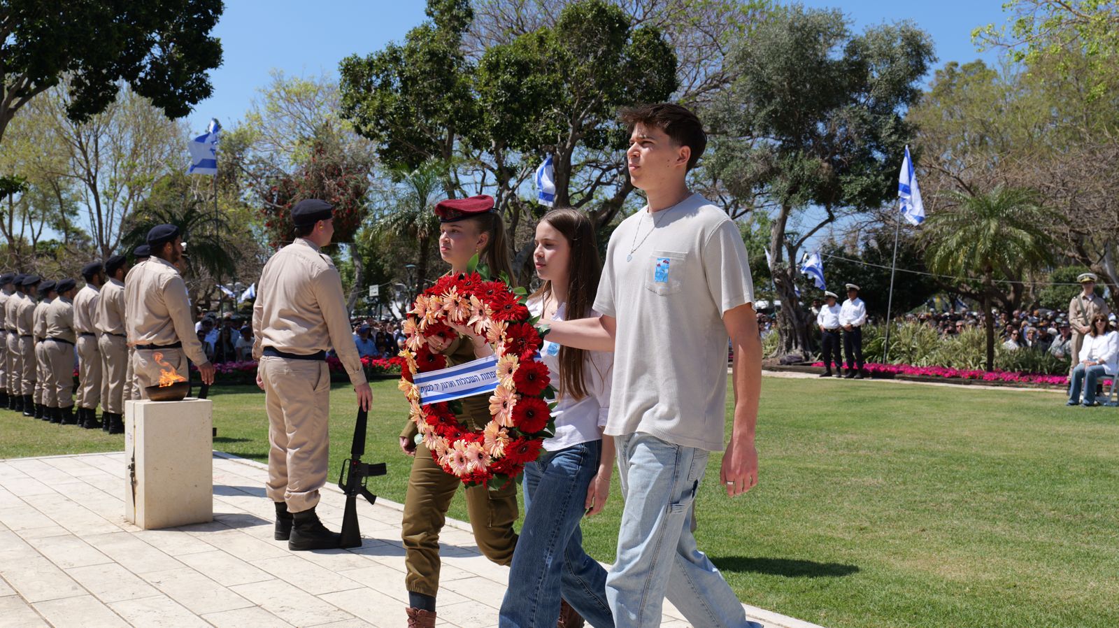 yom hazikaron graves3