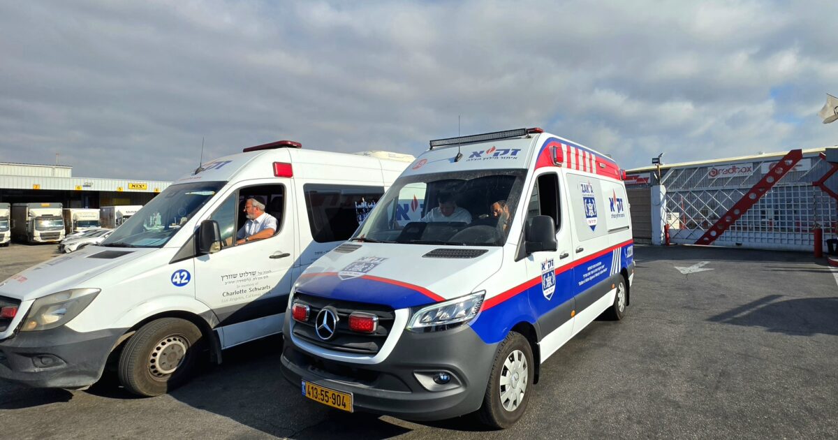 zaka ambulance11