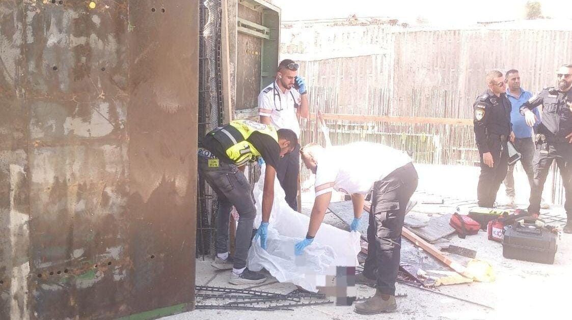nof hagalil worker